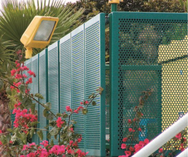 τελευταία εταιρεία περί Εφαρμογή του διατρυπημένου πιάτου αργιλίου